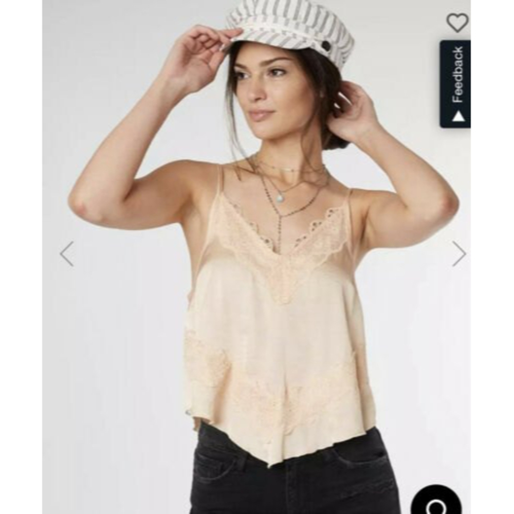Intimately Free People Your Eyes Cami Tank Top M Medium Barely Peach Lace Trim